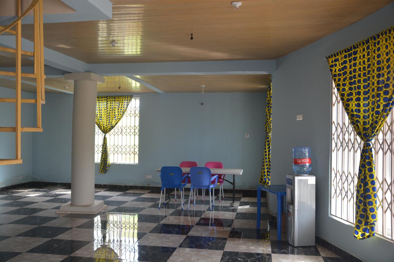 The Accra Backpackers Hostel Exterior foto