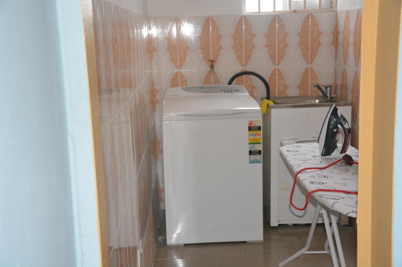 The Accra Backpackers Hostel Exterior foto